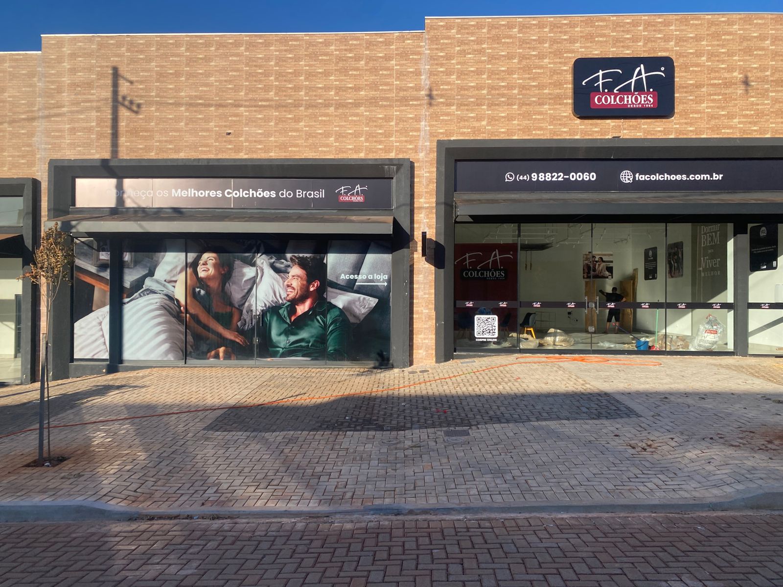 Store Image